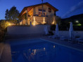/album/photogallery/villa-pool-night-1-jpg/